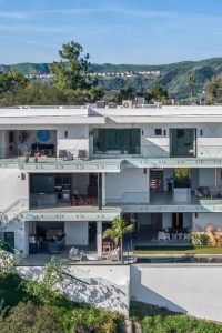 619809486_18555636811013642_8052723584523122382_n