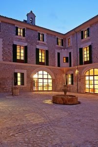 651263779_18124421206596980_5650829247876351954_n